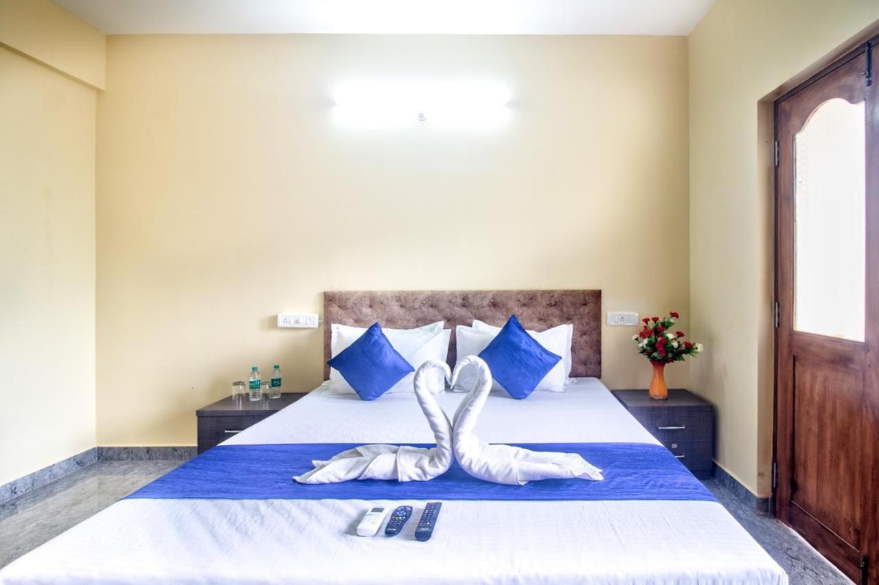 Calangute Studio Apartment แคนโดลิม ภายนอก รูปภาพ